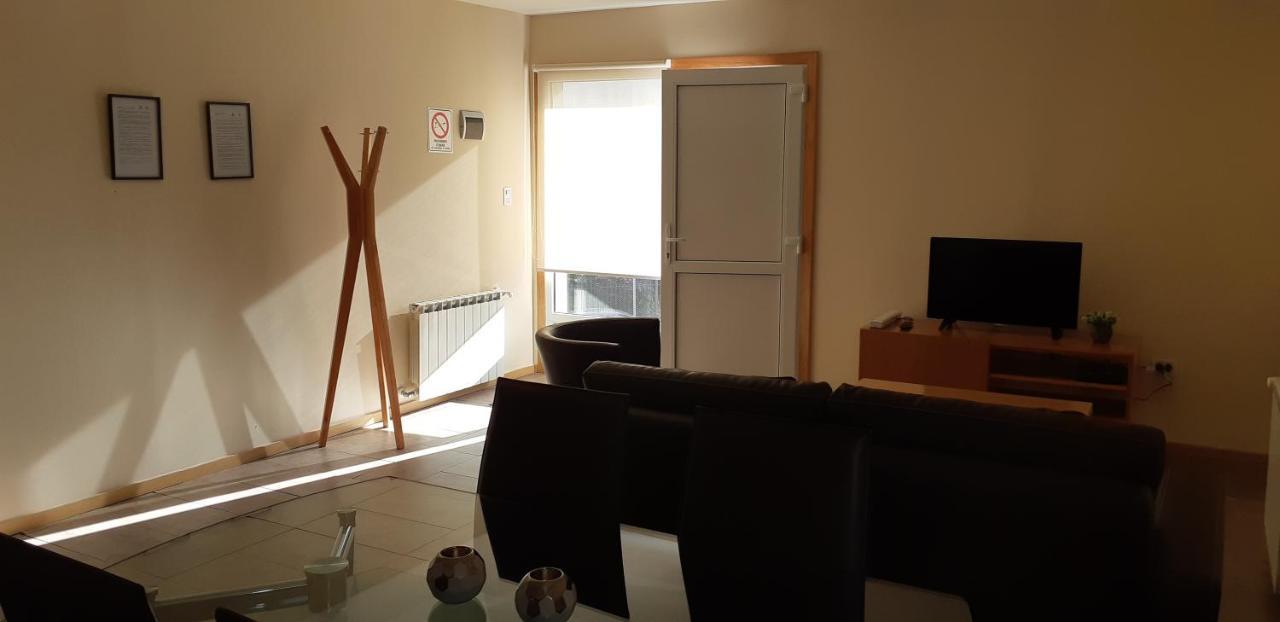 Complejo Los Guindos - Ushuaia Flat ภายนอก รูปภาพ