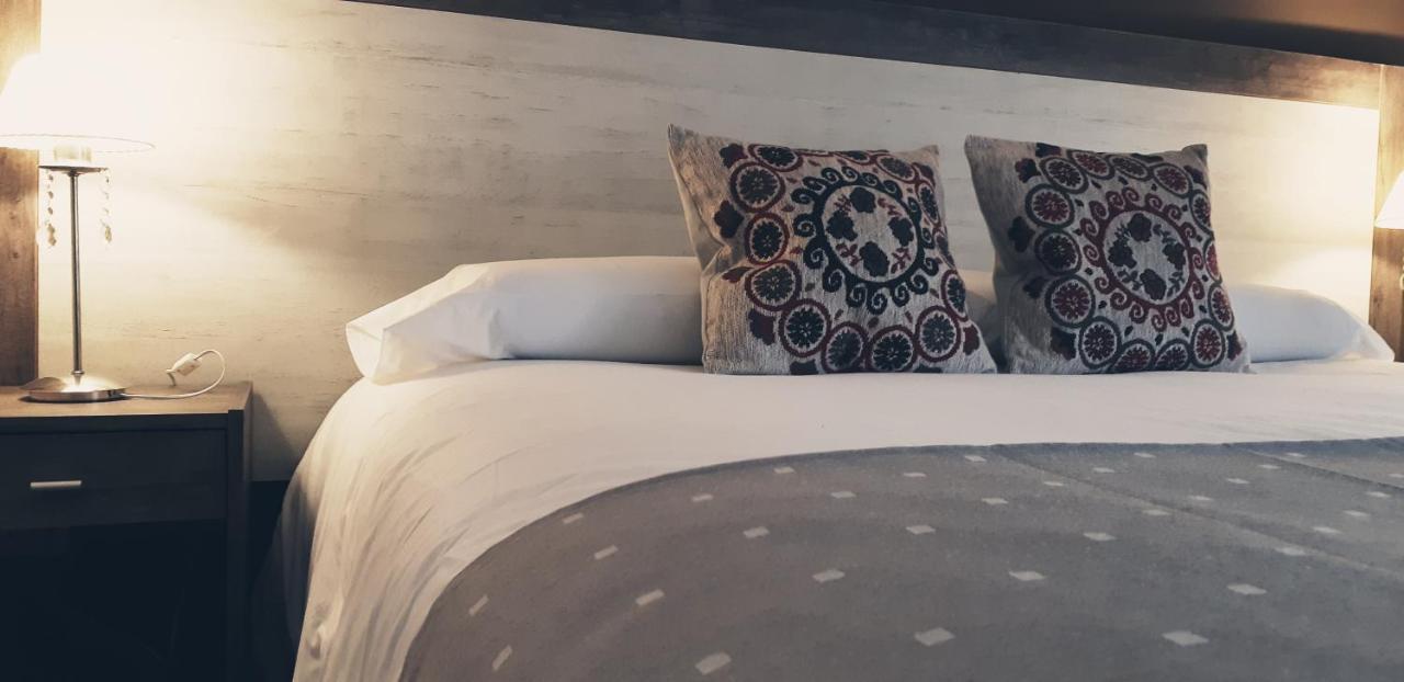 Complejo Los Guindos - Ushuaia Flat ภายนอก รูปภาพ
